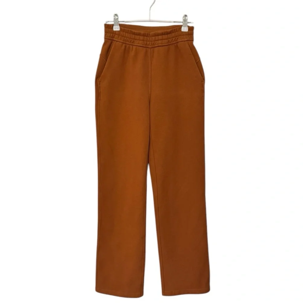 LULULEMON | Loungeful Straight Leg Pant in Butternut Brown, Size 2